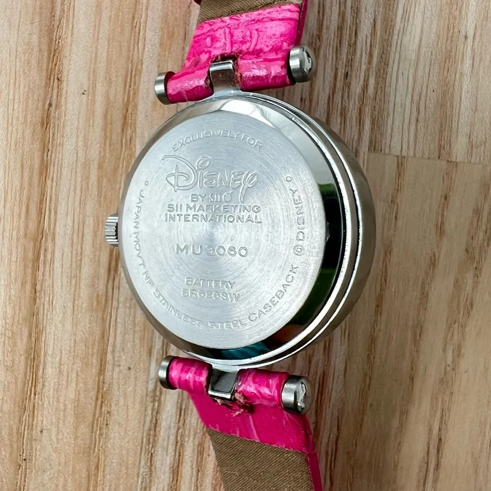 SII Seiko Disney Minnie Mouse pink heart watch NEW BATTERY